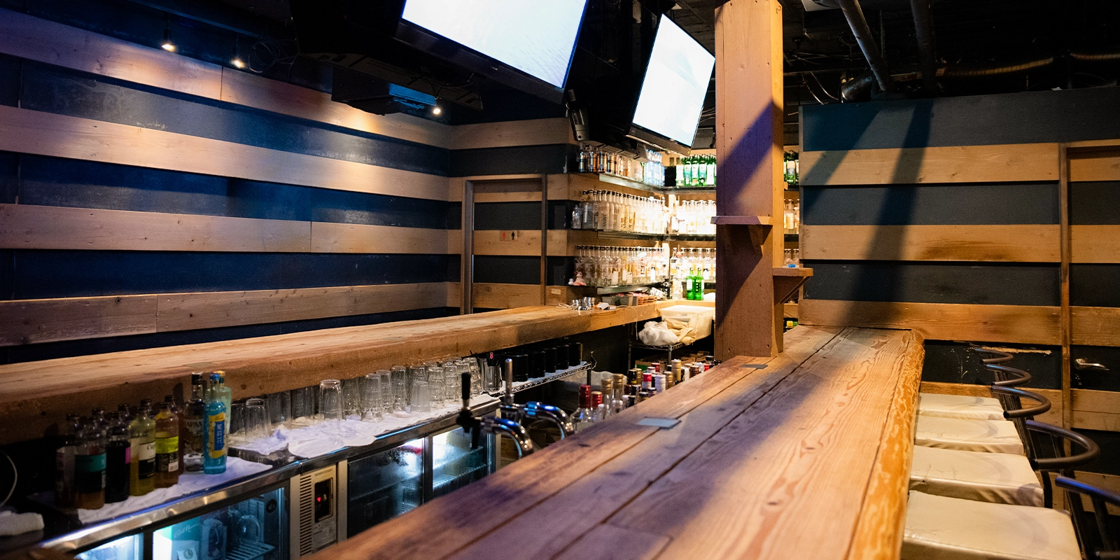 J's OSAKAの店内